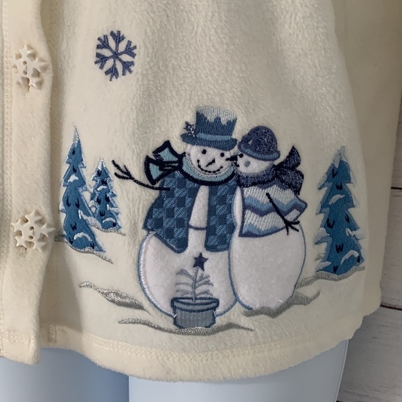 EUC Fashion Bug Snowman/Snowflake Button-Down Fleece Jacket - Snowflake Buttons - Picture 6 of 13